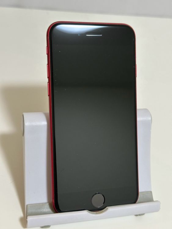 ���Хåƥ꡼86% SIM�ե꡼ iPhoneSE ��3���� 64GB ��å�