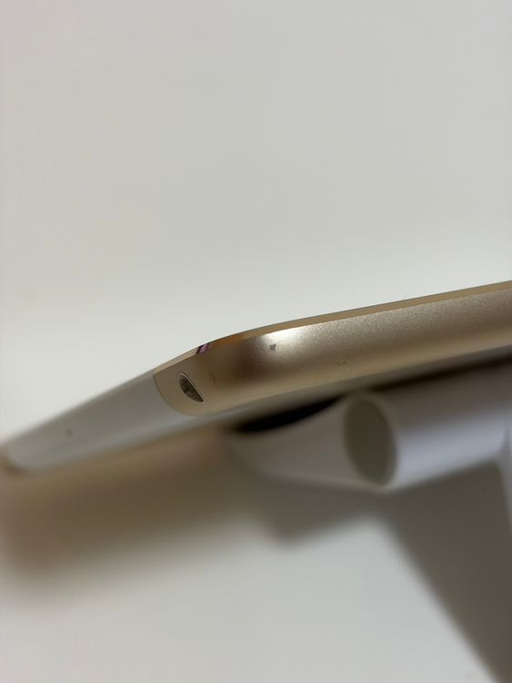 ���Хåƥ꡼82% ���� iPad mini ��3���� 16GB �������