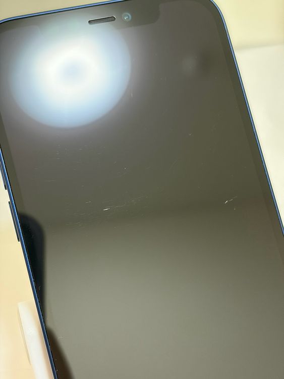 ���Хåƥ꡼87% SIM�ե꡼ iPhone12 128GB �֥롼
