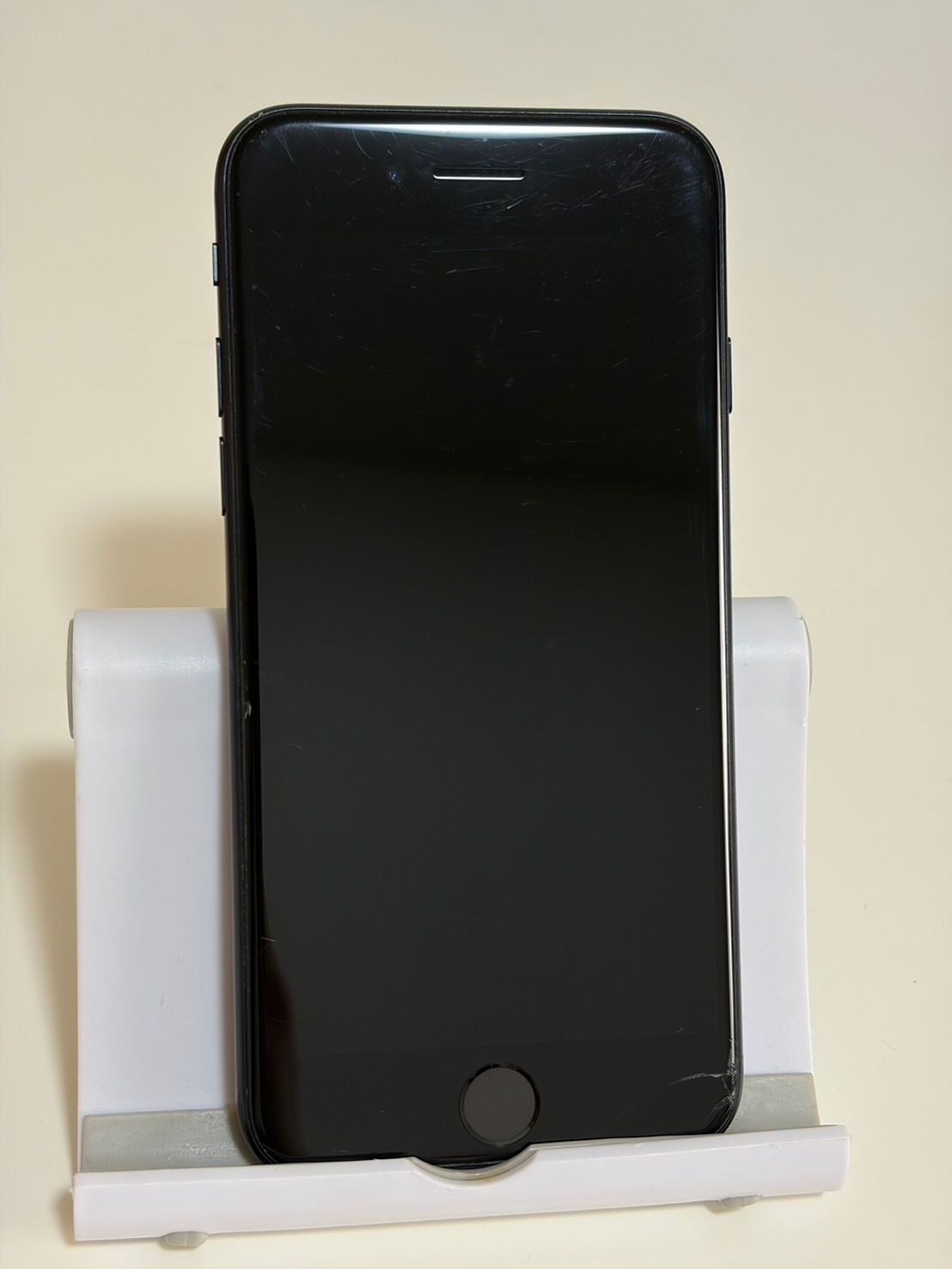 iPhone SE第3世代　バッテリー86% 64GB ミッドナイト　美品 ムスビー｜○バッテリー86% SIMフリー iPhoneSE 第3世代 64GB