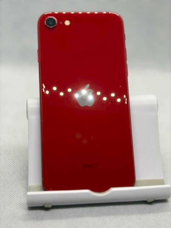 ���Хåƥ꡼81% SIM�ե꡼ iPhoneSE ��3���� 64GB ��å�