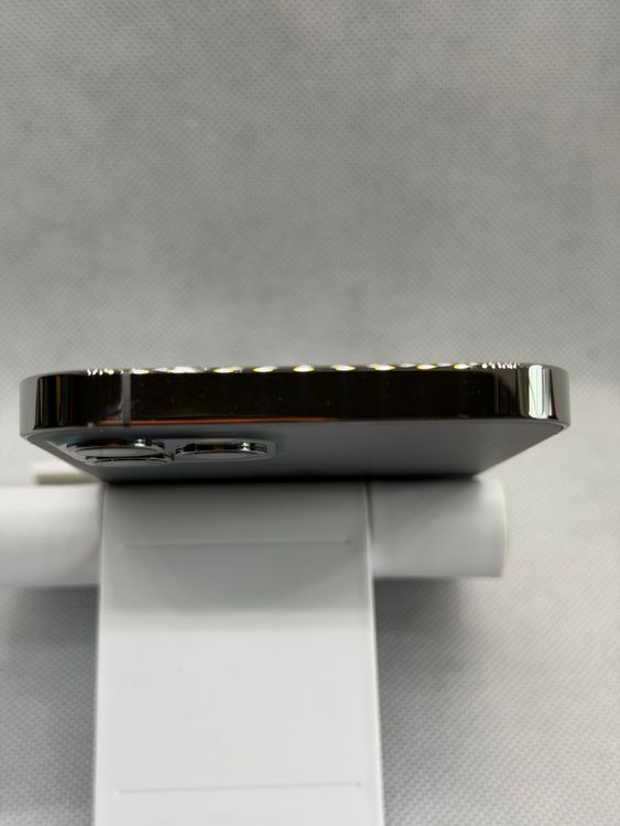 ��SIM�ե꡼ iPhone12Pro 512GB ����ե�����