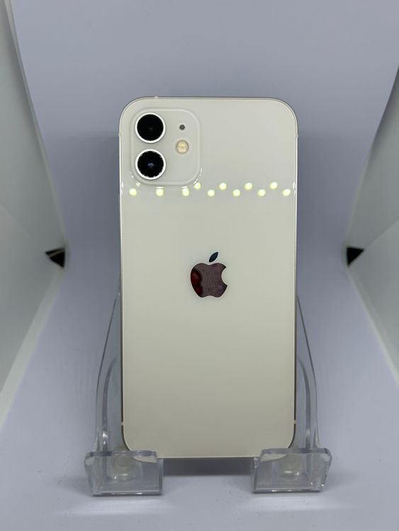 ��SIM�ե꡼ iPhone12  64GB �ۥ磻�� �Хåƥ꡼77%