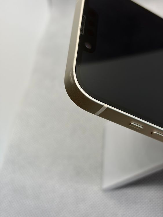 ���Хåƥ꡼87% SIM�ե꡼ iPhone14 128GB �������饤��