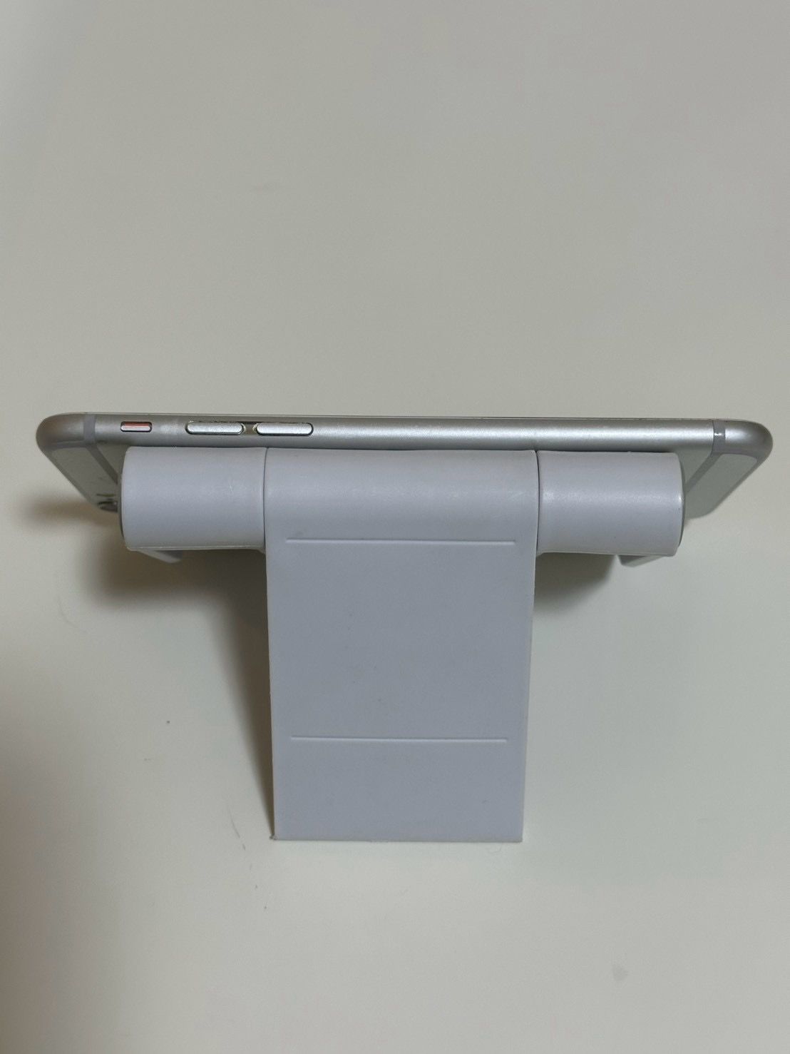 ムスビー｜○バッテリー88% iPhone6 16GB シルバー SoftBank【iPhone6