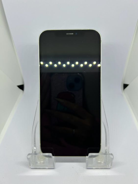 ��SIM�ե꡼ iPhone12  128GB ���꡼�� �Хåƥ꡼76%