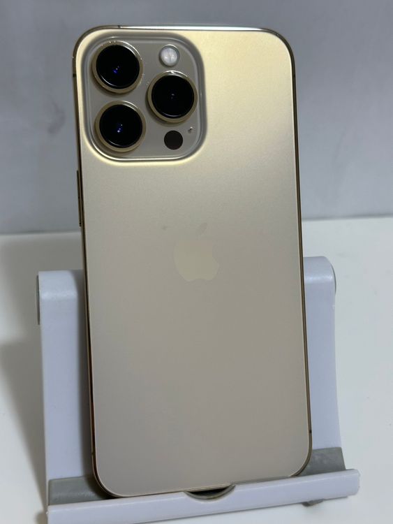 ���Хåƥ꡼81% SIM�ե꡼ iPhone13Pro 128GB �������