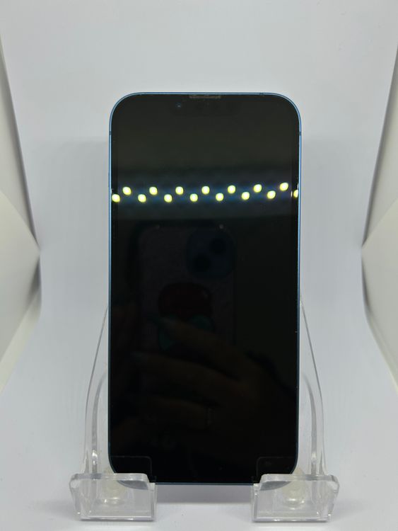 ��SIM�ե꡼ iPhone13  256GB �֥롼 �Хåƥ꡼65%