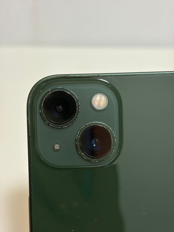 ���Хåƥ꡼83% SIM�ե꡼ iPhone13 128GB ���꡼��