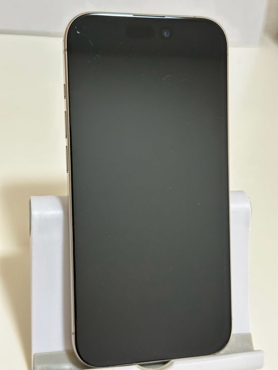 ���Хåƥ꡼87% SIM�ե꡼ iPhone15Pro 128GB �ʥ���������˥���