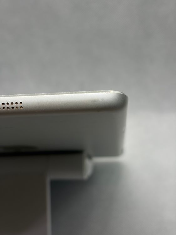 ��iPad mini 16GB au ����С�