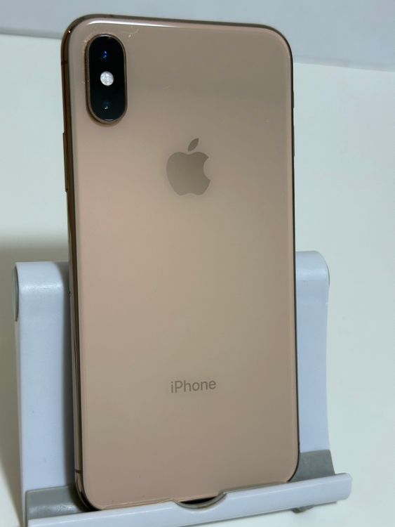 ���Хåƥ꡼83% SIM�ե꡼ iPhoneXS 256GB �������