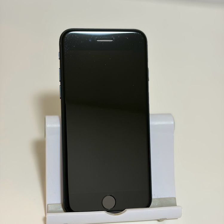 ��SIM�ե꡼ iPhoneSE ��3���� 64GB �ߥåɥʥ���