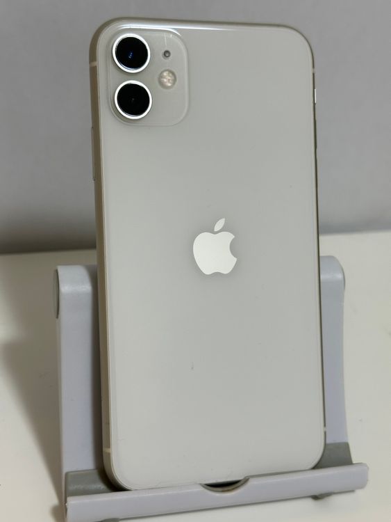 ��SIM�ե꡼ iPhone11 128GB �ۥ磻��