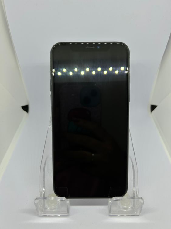 ��SIM�ե꡼ iPhone11Pro  256GB �ߥåɥʥ��ȥ��꡼�� �Хåƥ꡼68%