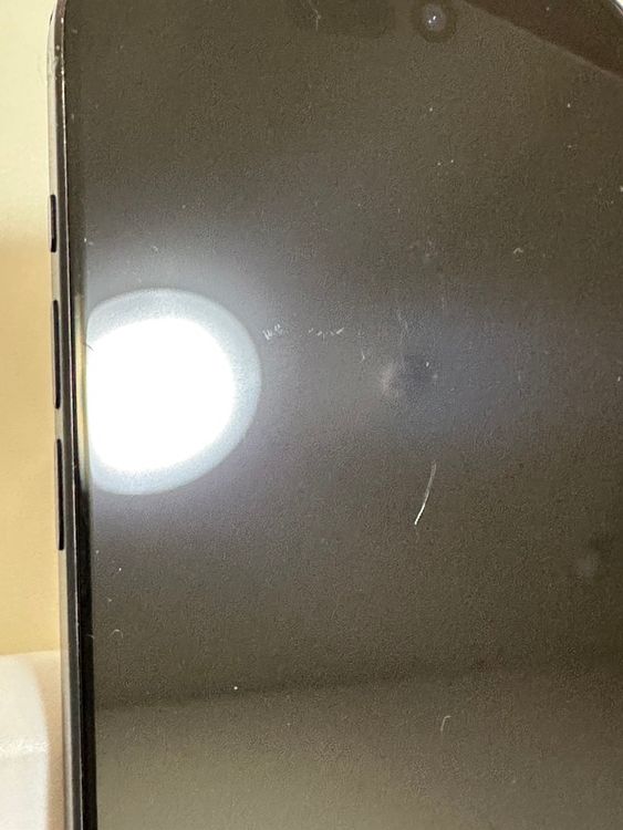 ���Хåƥ꡼83% SIM�ե꡼ iPhone15Pro 128GB �֥롼�����˥���