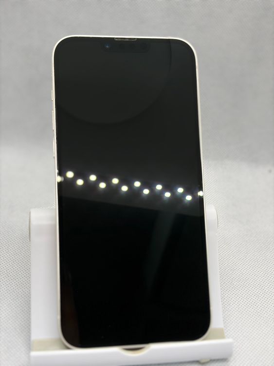 ���Хåƥ꡼88% Ķ���� SIM�ե꡼ iPhone14Plus 128GB �������饤��