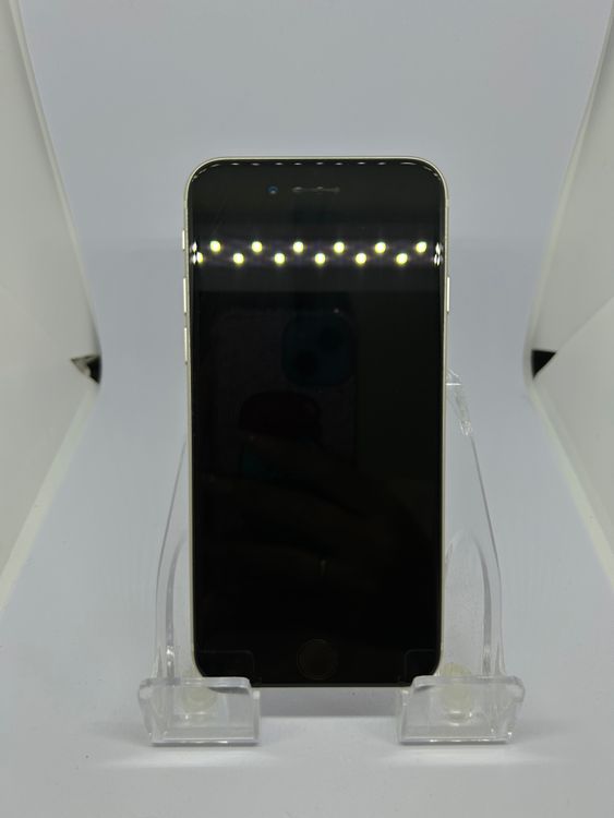 ��SIM�ե꡼ iPhoneSE��3����  128GB �������饤��