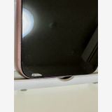 ���Хåƥ꡼86% SIM�ե꡼ iPhone15Plus 256GB �ԥ�