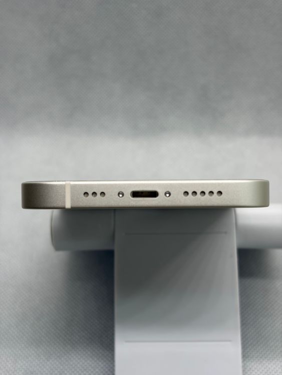 ������Ʊ�� SIM�ե꡼ iPhone14 128GB �������饤�� �Хåƥ꡼86%