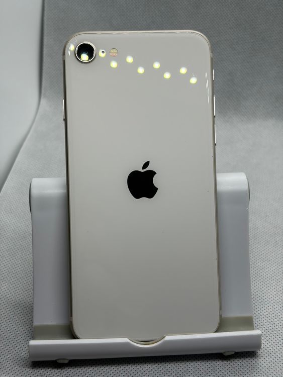 ��Ķ���� SIM�ե꡼ iPhoneSE ��3���� 64GB �������饤�� �Хåƥ꡼81%