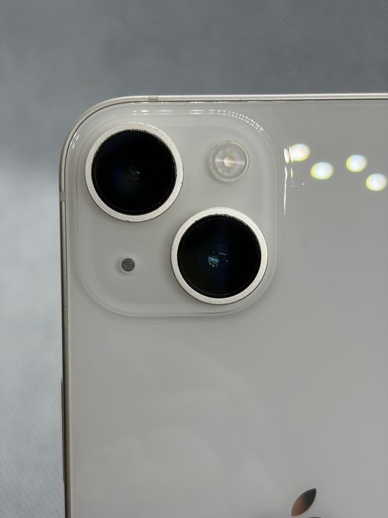 ���Хåƥ꡼84% SIM�ե꡼ iPhone14 128GB �������饤��