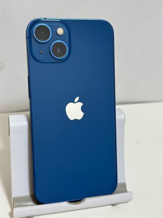 ���Хåƥ꡼82% SIM�ե꡼ iPhone13 128GB �֥롼