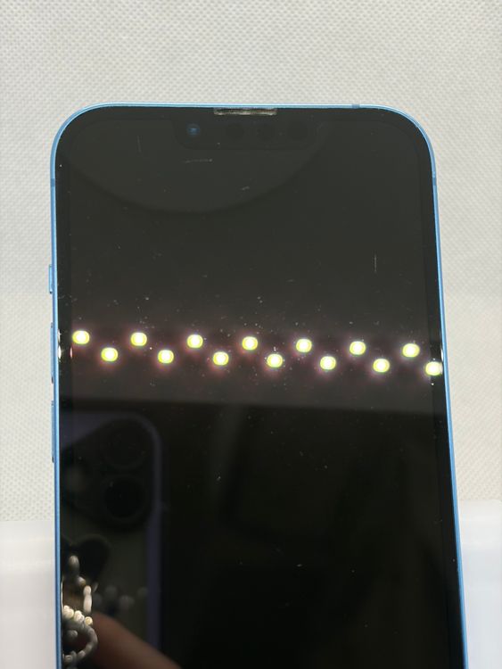 ���Хåƥ꡼83% SIM�ե꡼ iPhone13 128GB �֥롼