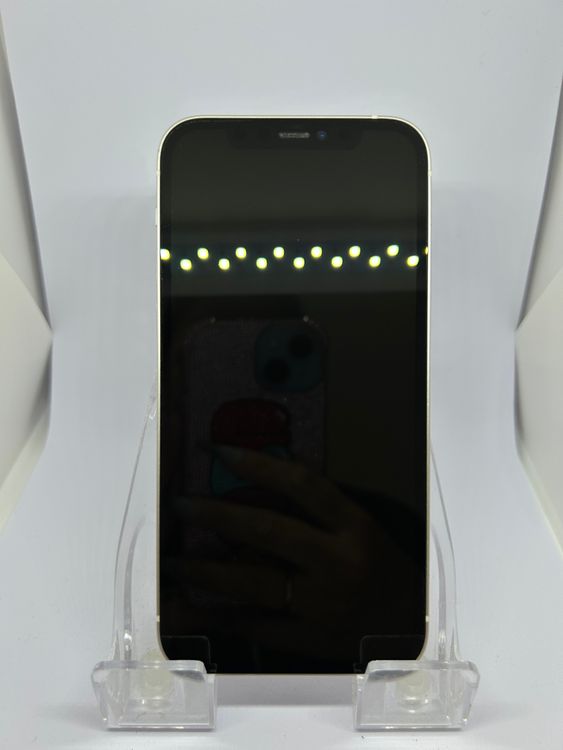 ��Ķ���� SIM�ե꡼ iPhone12  128GB �ۥ磻�� �Хåƥ꡼76%