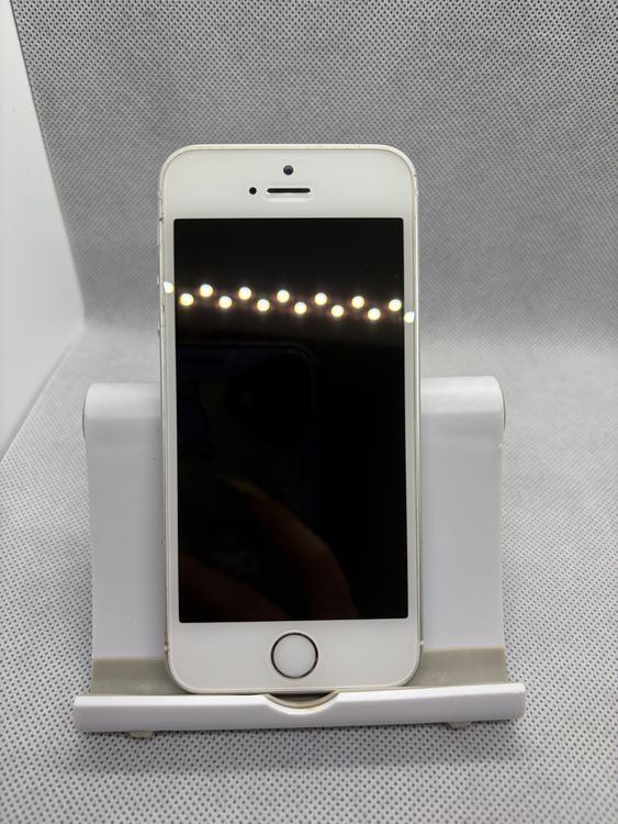 ���ϥԥͥ��ͥåȡ�SIM�ե꡼ iPhoneSE 128GB ����С���92%