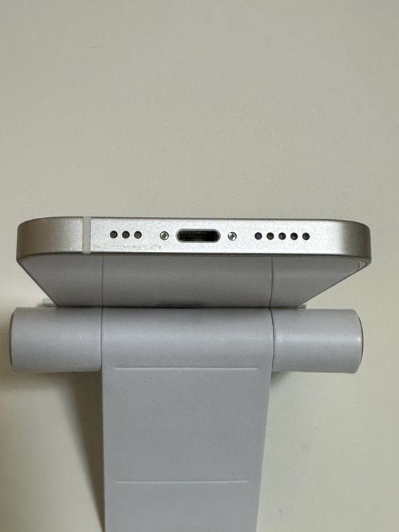 ��SIM�ե꡼ iPhone12 64GB �ۥ磻��