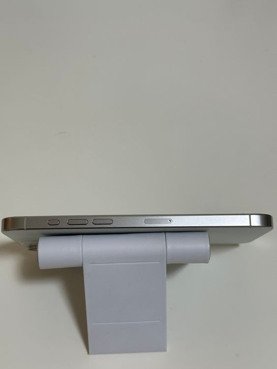 ������Ʊ�� SIM�ե꡼ iPhone15ProMax 1TB �ۥ磻�ȥ����˥���