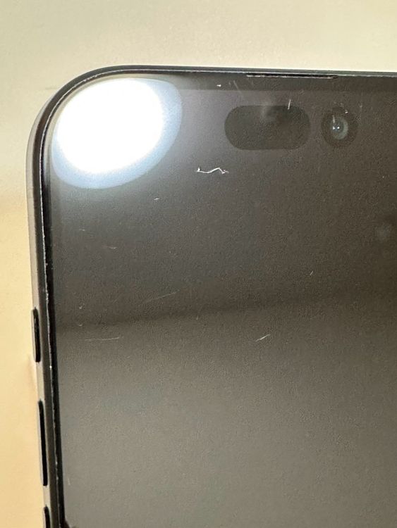 ���Хåƥ꡼84% SIM�ե꡼ iPhone16 128GB �֥�å�