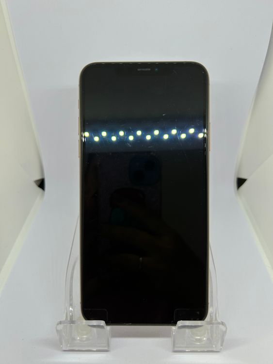 ��SIM�ե꡼ iPhone11ProMax  256GB �������