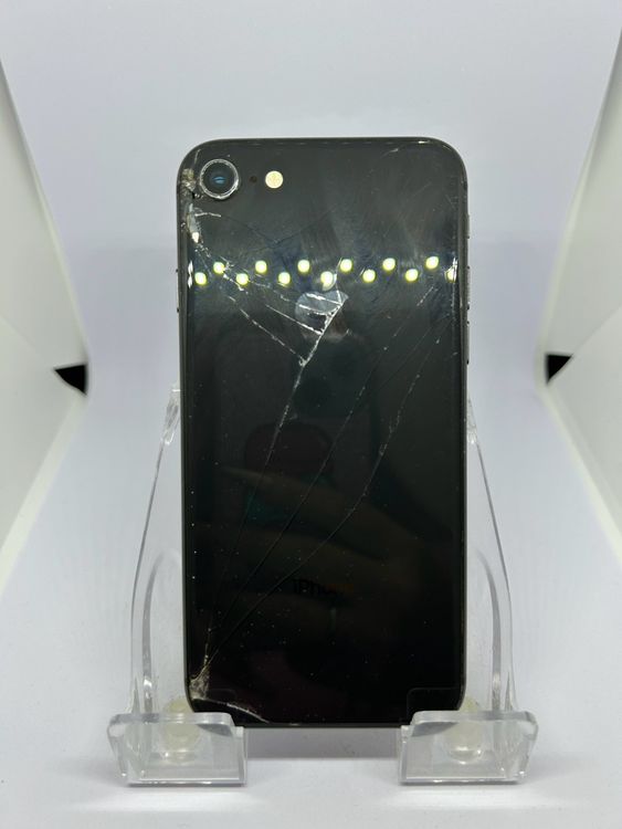 ���Хåƥ꡼83% SIM�ե꡼ iPhone8 256GB ���ڡ������쥤