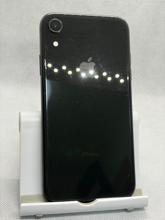 ���Хåƥ꡼82% SIM�ե꡼ iPhoneXR 64GB �֥�å�
