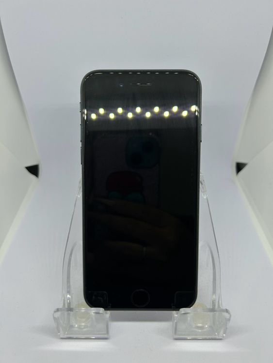��SIM�ե꡼ iPhoneSE ��3���� 64GB �ߥåɥʥ���