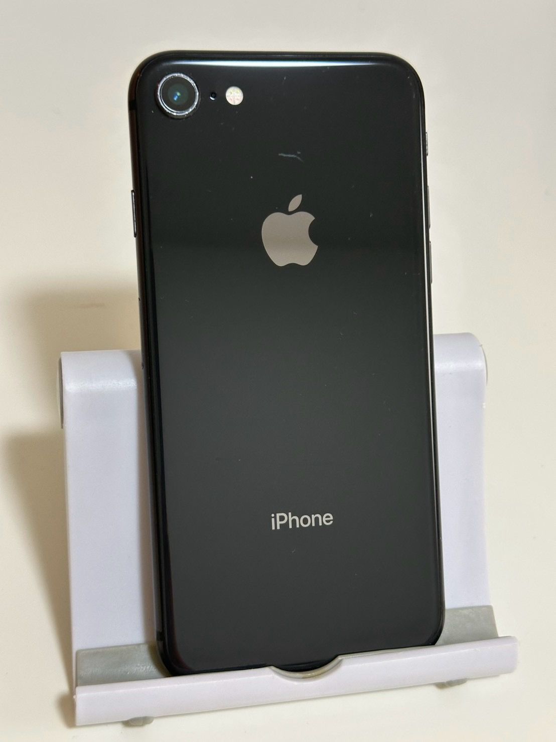 ムスビー｜○バッテリー86% SIMフリー iPhone8 256GB グレー【iPhone8
