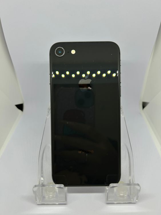 iPhone8（SIMフリー・国内版・） 商品一覧｜ムスビー【中古スマホ