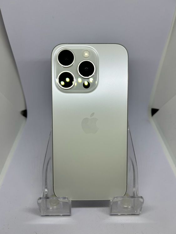 ������ SIM�ե꡼ iPhone15Pro 256GB �ۥ磻�ȥ����˥���