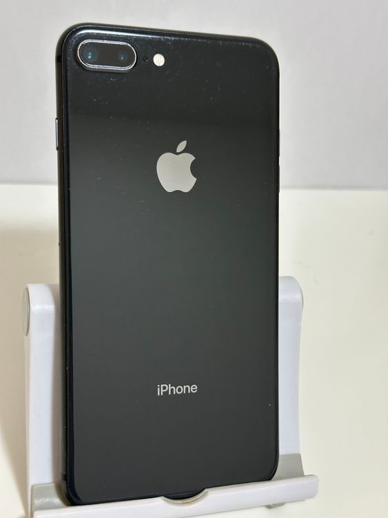 iPhone8 Plus（SIMフリー・） 商品一覧｜ムスビー【中古スマホ・中古