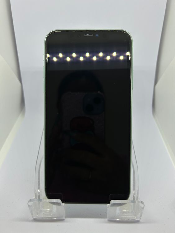 ��SIM�ե꡼ iPhone11  64GB ���꡼�� �Хåƥ꡼75%