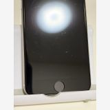 ���Хåƥ꡼81% SIM�ե꡼ iPhoneSE ��2���� 64GB �ۥ磻��