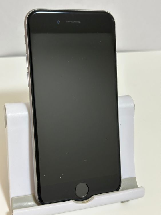 ���Хåƥ꡼100% iPhone6 64GB ���ڡ������쥤 au