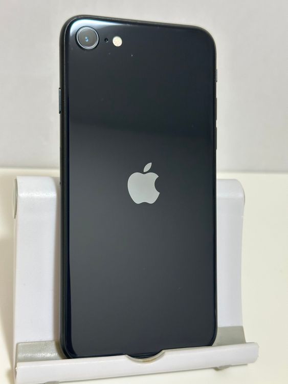 ���Хåƥ꡼91% SIM�ե꡼ iPhoneSE ��3���� 128GB �ߥåɥʥ���