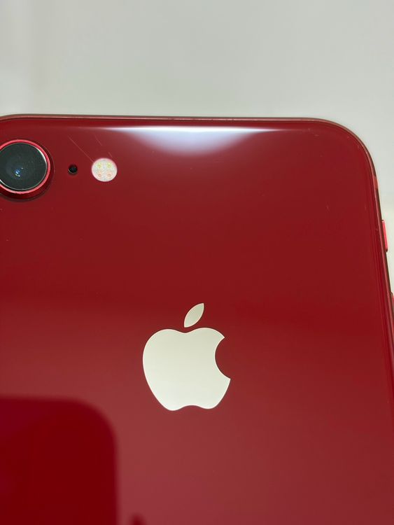 ���Хåƥ꡼85% SIM�ե꡼ iPhone8 256GB ��å�