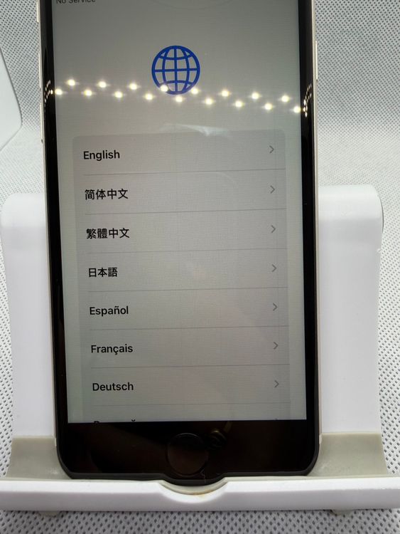 ���ϥԥͥ��ͥå� SIM�ե꡼ iPhoneSE ��3���� 64GB �������饤�� �Хåƥ꡼86%