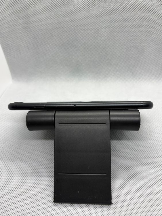 ���ϥԥͥ��ͥå� SIM�ե꡼ iPhoneSE ��2���� 128GB �֥�å�