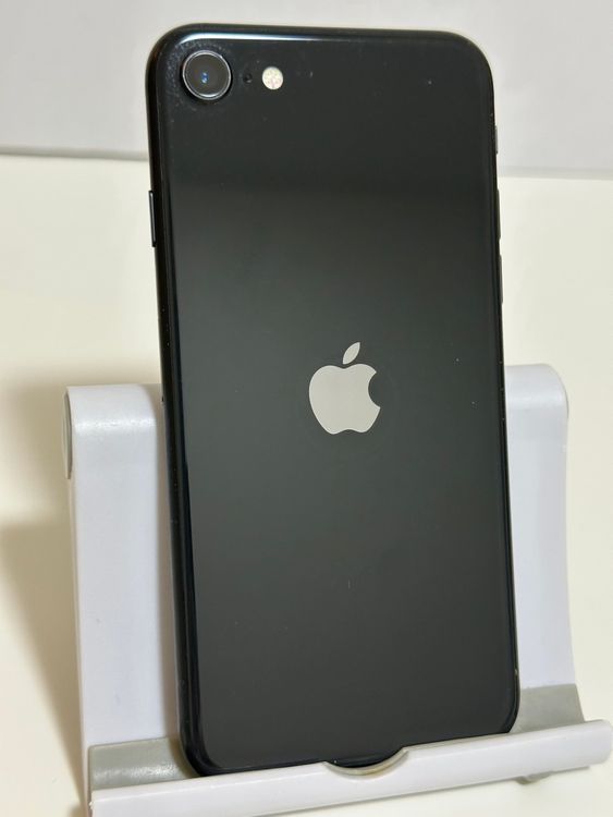 ��SIM�ե꡼ iPhoneSE ��2���� 64GB �֥�å�