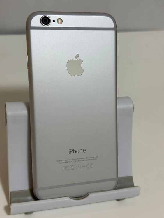 ��iPhone6 16GB ����С� docomo